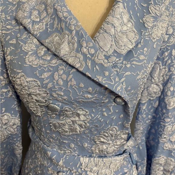 Simplee Blue Floral Belted waist Bishop Sleeve Dress Size SMALL NWOT - Picture 4 of 9